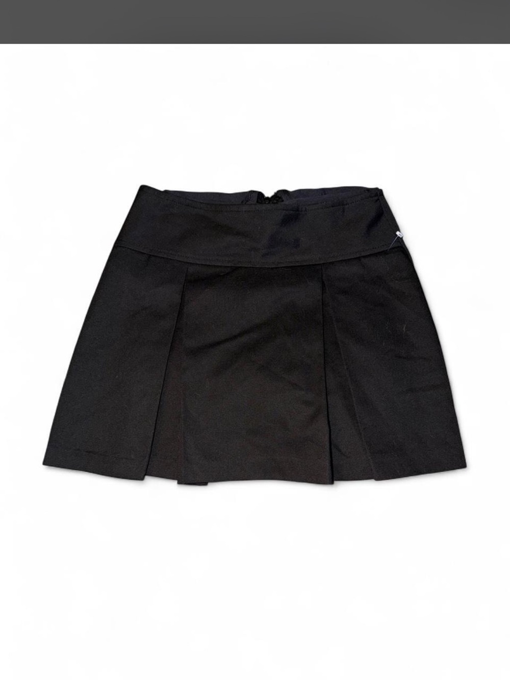 Classic Black Pleated Mini Skirt - Women - Picture 2 of 4